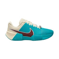 Charger l'image dans la visionneuse de galerie, W HC NIKE GP CHALLENGE PRO PRM (DUSTY CACTUS/DARK TEAM RED-PALE IVORY)
