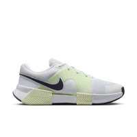 Load image into Gallery viewer, M HC NIKE GP CHALLENGE 1.5 (WHITE/DARK RAISIN-VOLT TINT)
