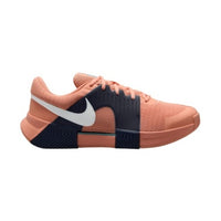 Charger l&#39;image dans la visionneuse de galerie, M HC NIKE ZOOM GP CHALLENGE 1 (APRICOT AGATE/WHITE-OBSIDIAN-DENIM TURQ)
