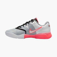Charger l'image dans la visionneuse de galerie, M HC NIKECOURT LITE 4 PRM (WHITE/HOT LAVA-WOLF GREY)
